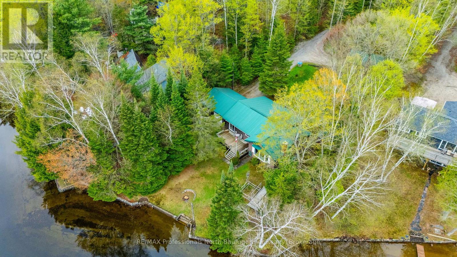 6258 Haliburton Lake Road, Dysart Et Al, Ontario  K0M 1S0 - Photo 47 - X12074153