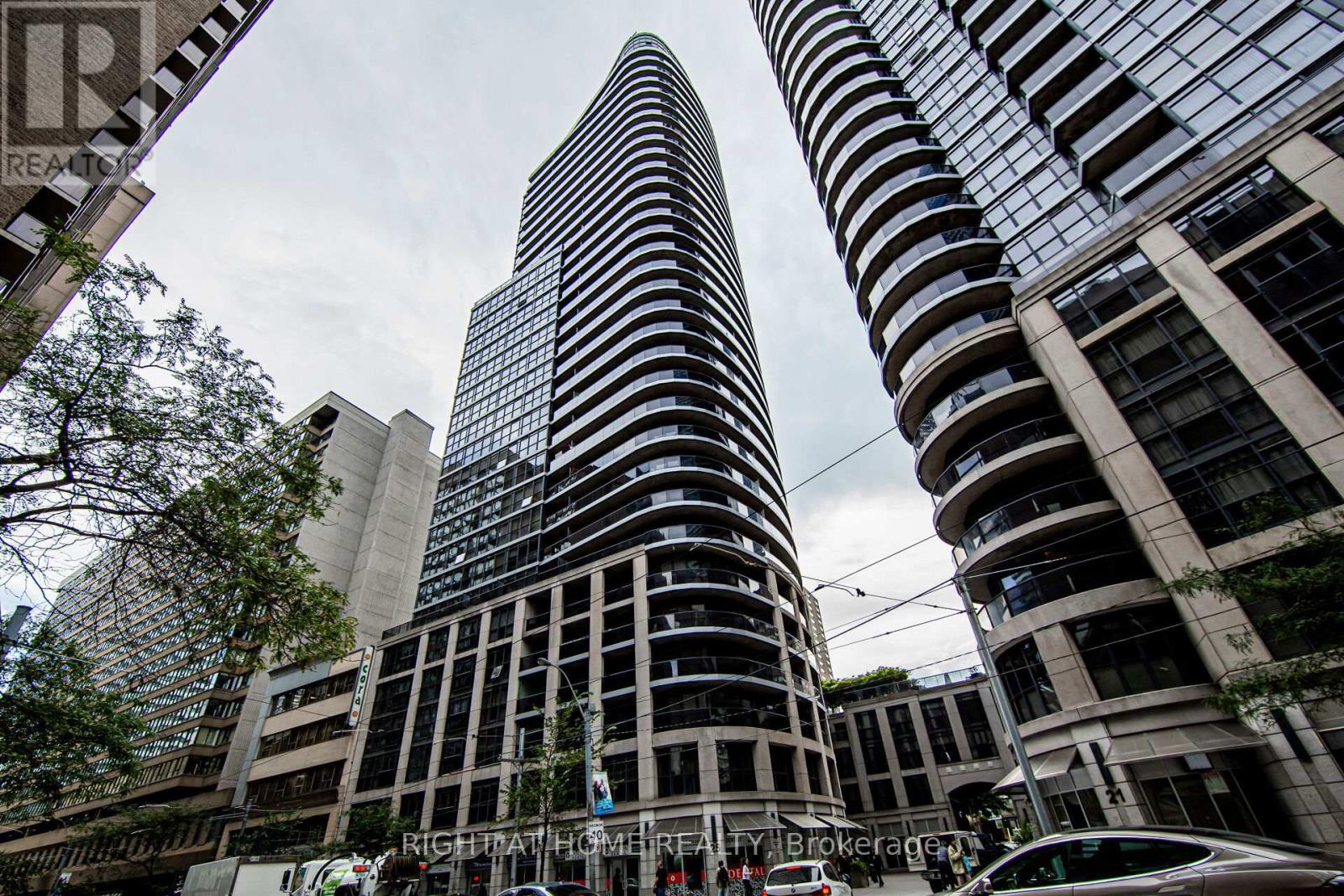 406 - 25 CARLTON STREET, Toronto, Ontario