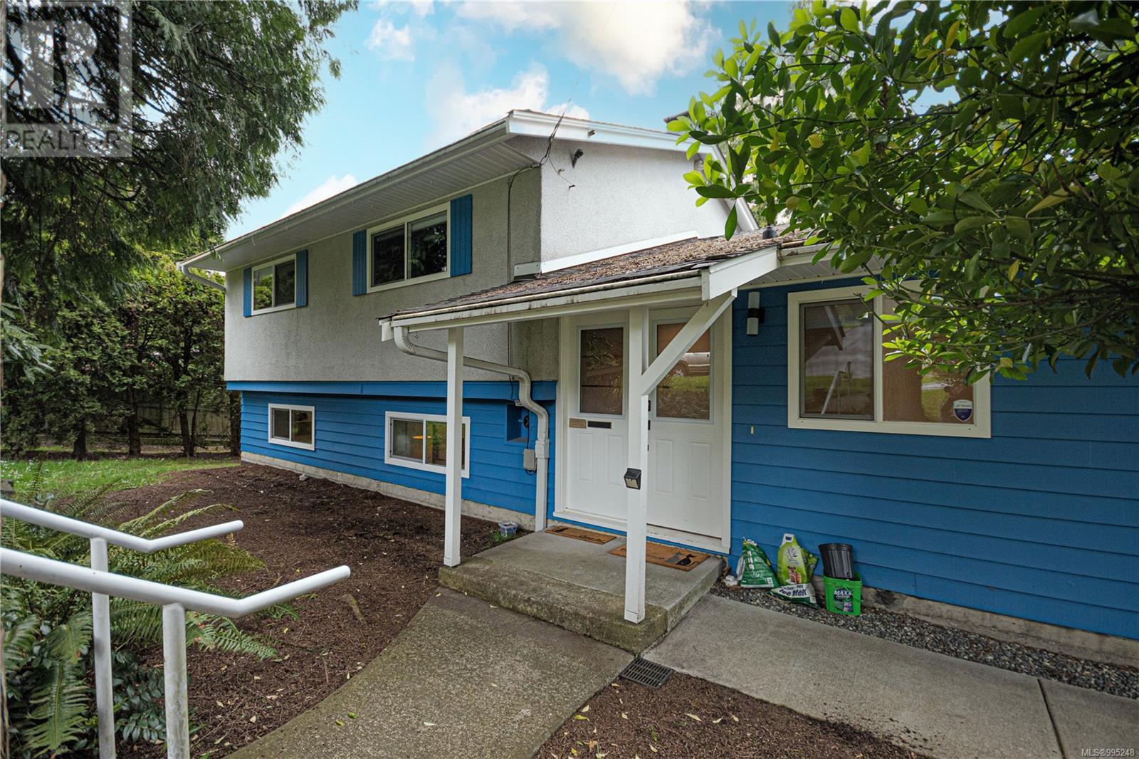 Property at 194 Emery Way image 1