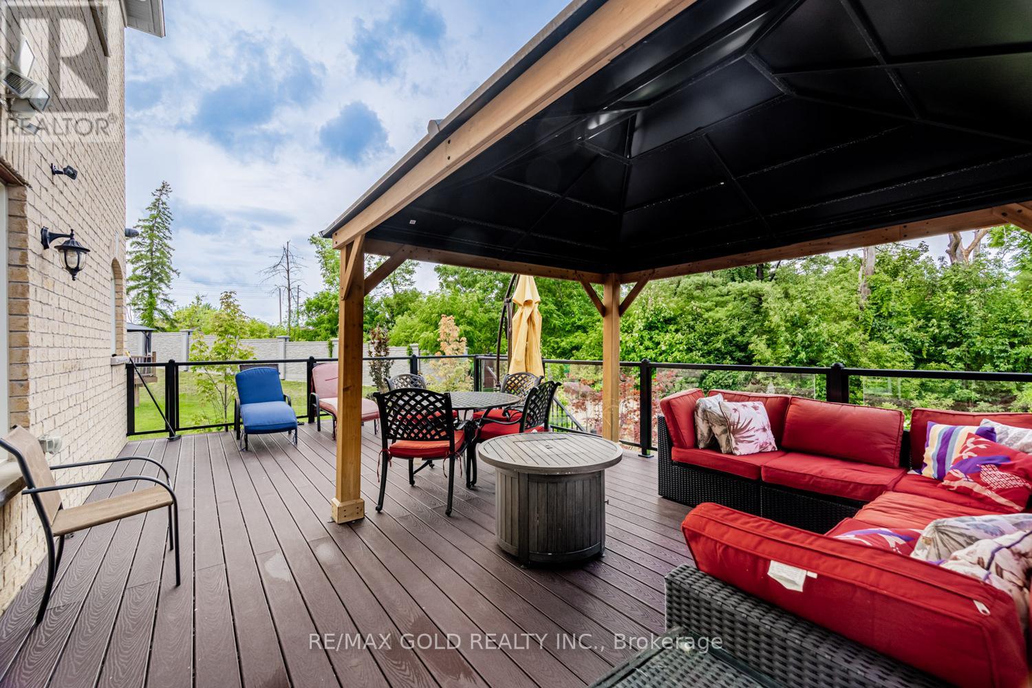 54 Viewmount Crescent, Brampton (Snelgrove), Ontario  L6Z 4R5 - Photo 42 - W12080438