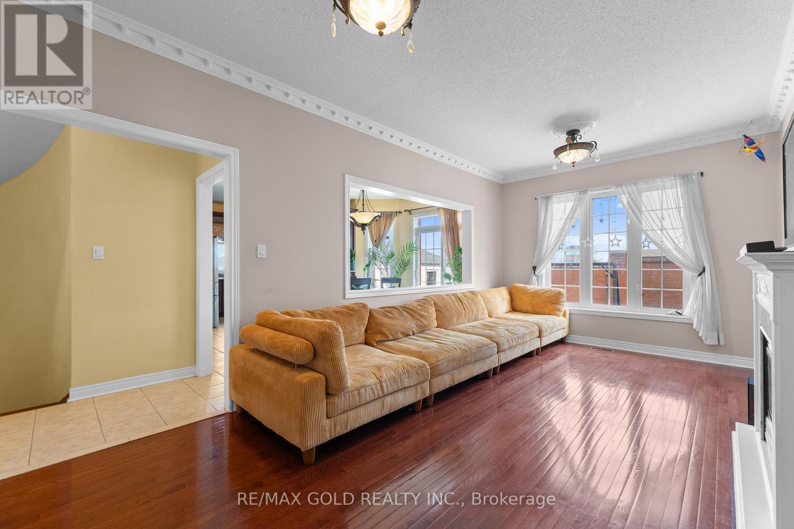 1 Ice Fields Road, Brampton (Sandringham-Wellington), Ontario  L6R 3G7 - Photo 15 - W12080441