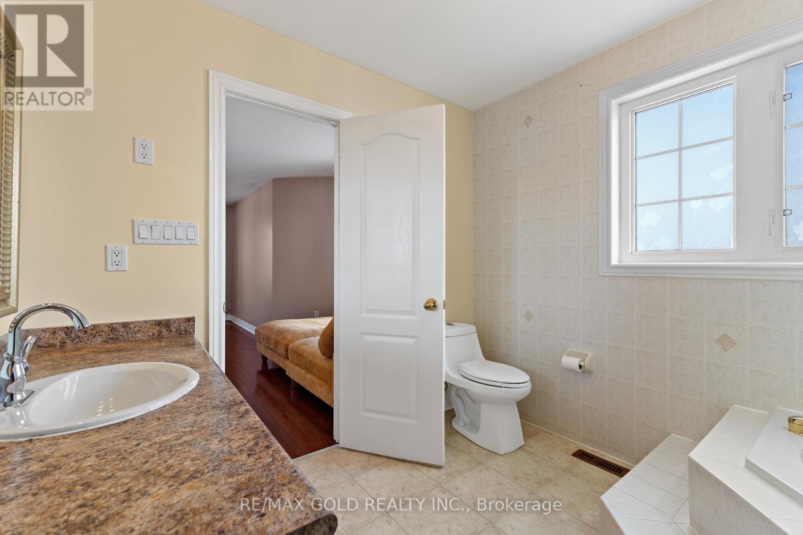 1 Ice Fields Road, Brampton (Sandringham-Wellington), Ontario  L6R 3G7 - Photo 27 - W12080441