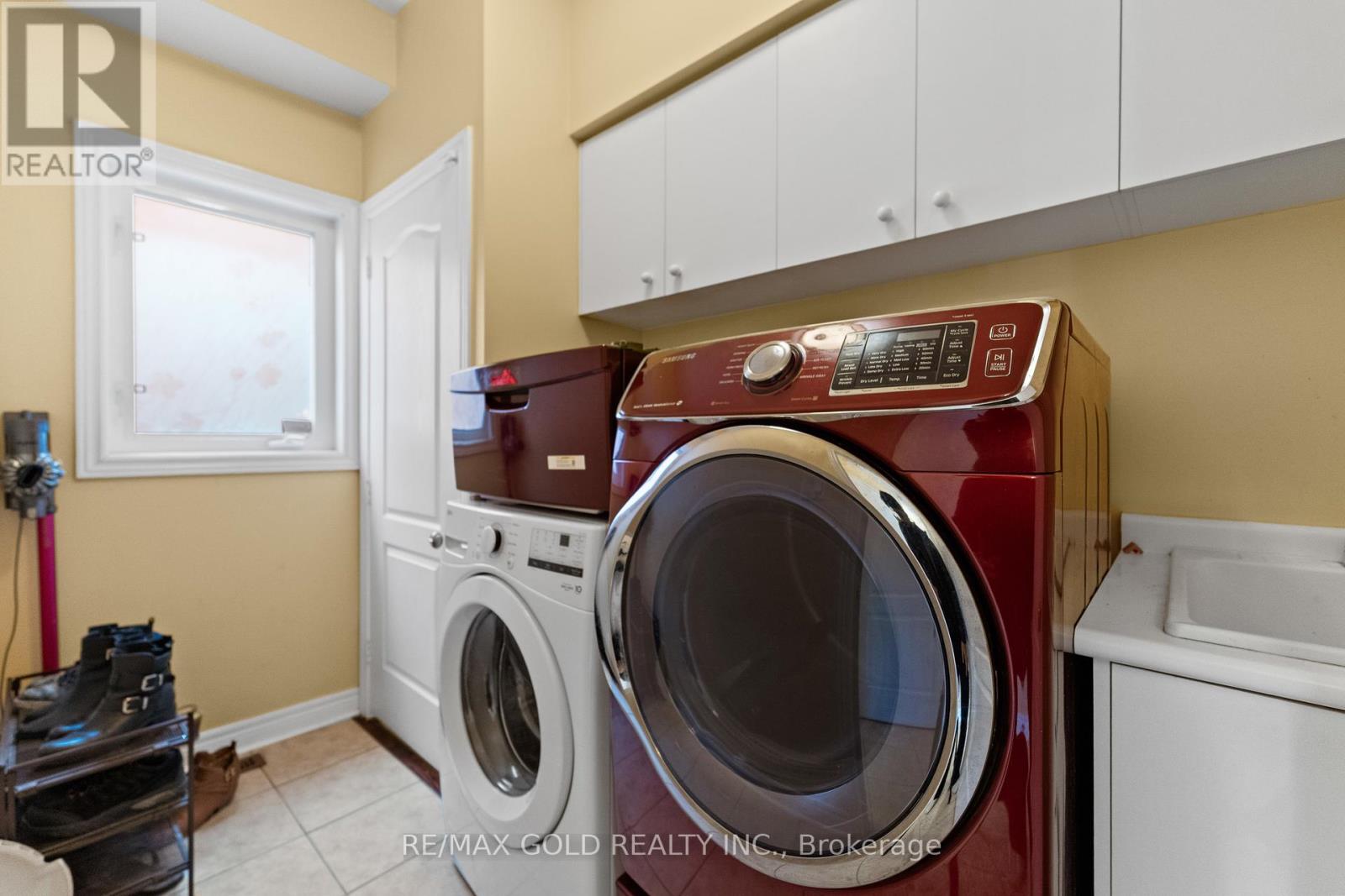 1 Ice Fields Road, Brampton (Sandringham-Wellington), Ontario  L6R 3G7 - Photo 36 - W12080441