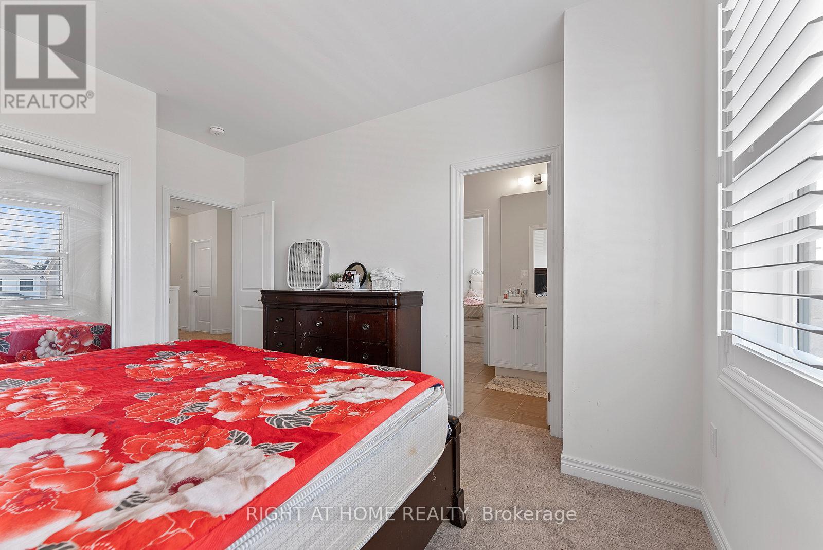 90 Spitfire Drive, Hamilton, Ontario  L0R 1W0 - Photo 27 - X12080447