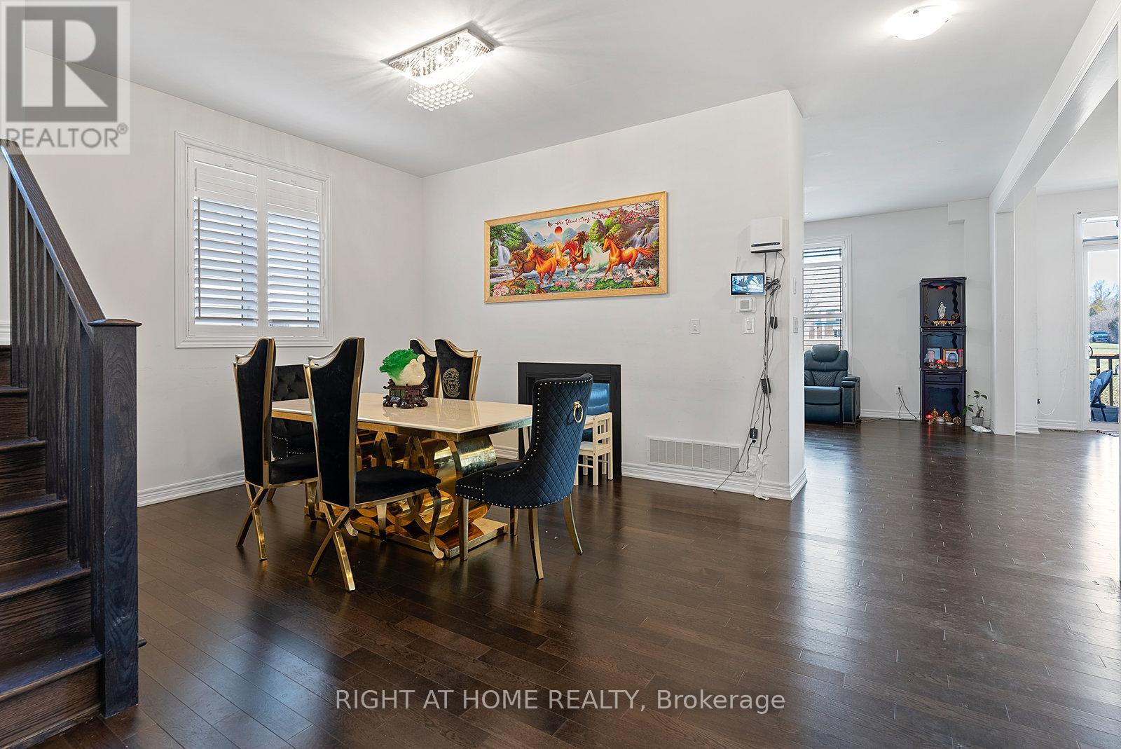 90 Spitfire Drive, Hamilton, Ontario  L0R 1W0 - Photo 7 - X12080447