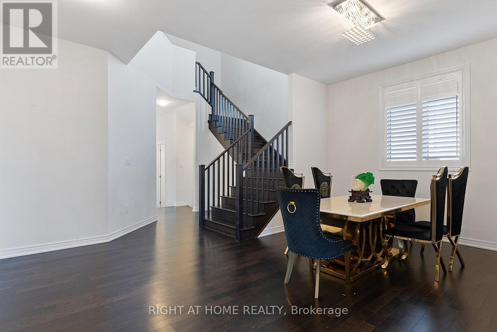 90 Spitfire Drive, Hamilton, Ontario  L0R 1W0 - Photo 8 - X12080447