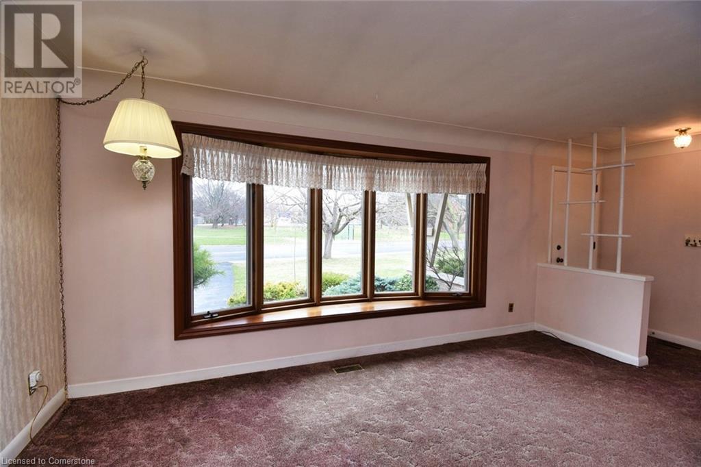 Property at 914 FRANCIS Road image 5