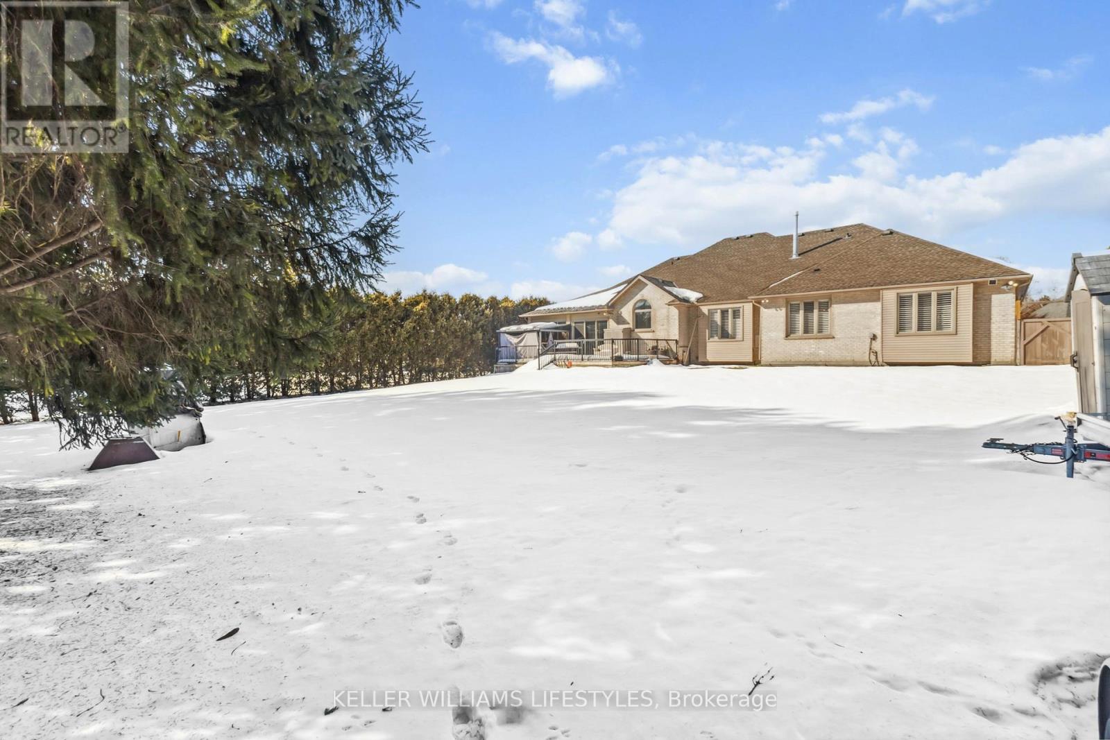 87 Sir James Court, Middlesex Centre (Arva), Ontario  N0M 1C0 - Photo 42 - X12080495