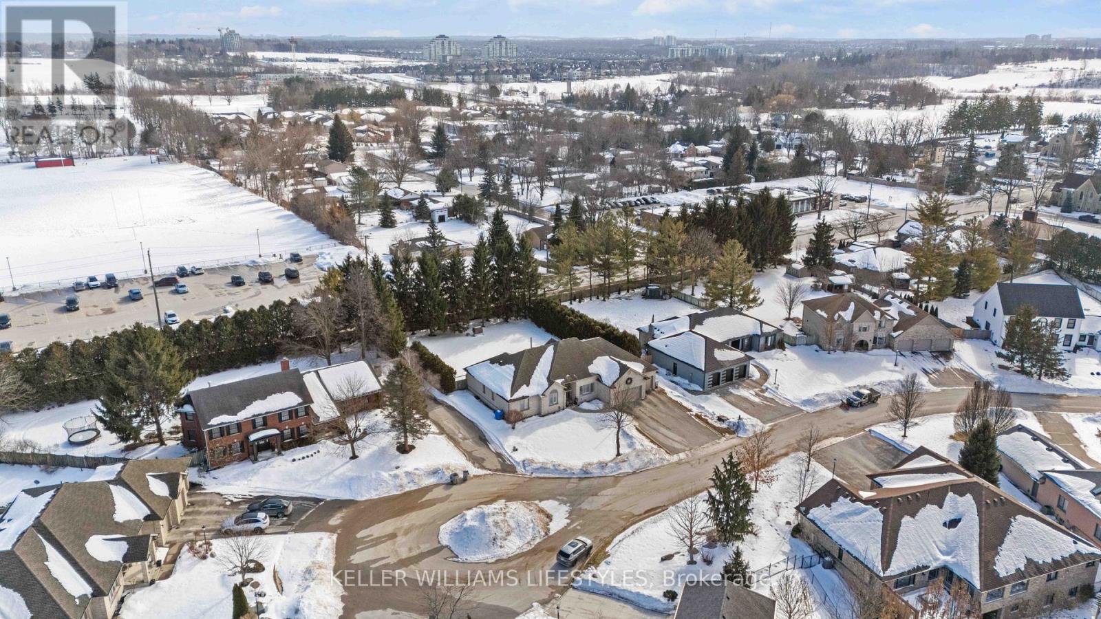 87 Sir James Court, Middlesex Centre (Arva), Ontario  N0M 1C0 - Photo 45 - X12080495