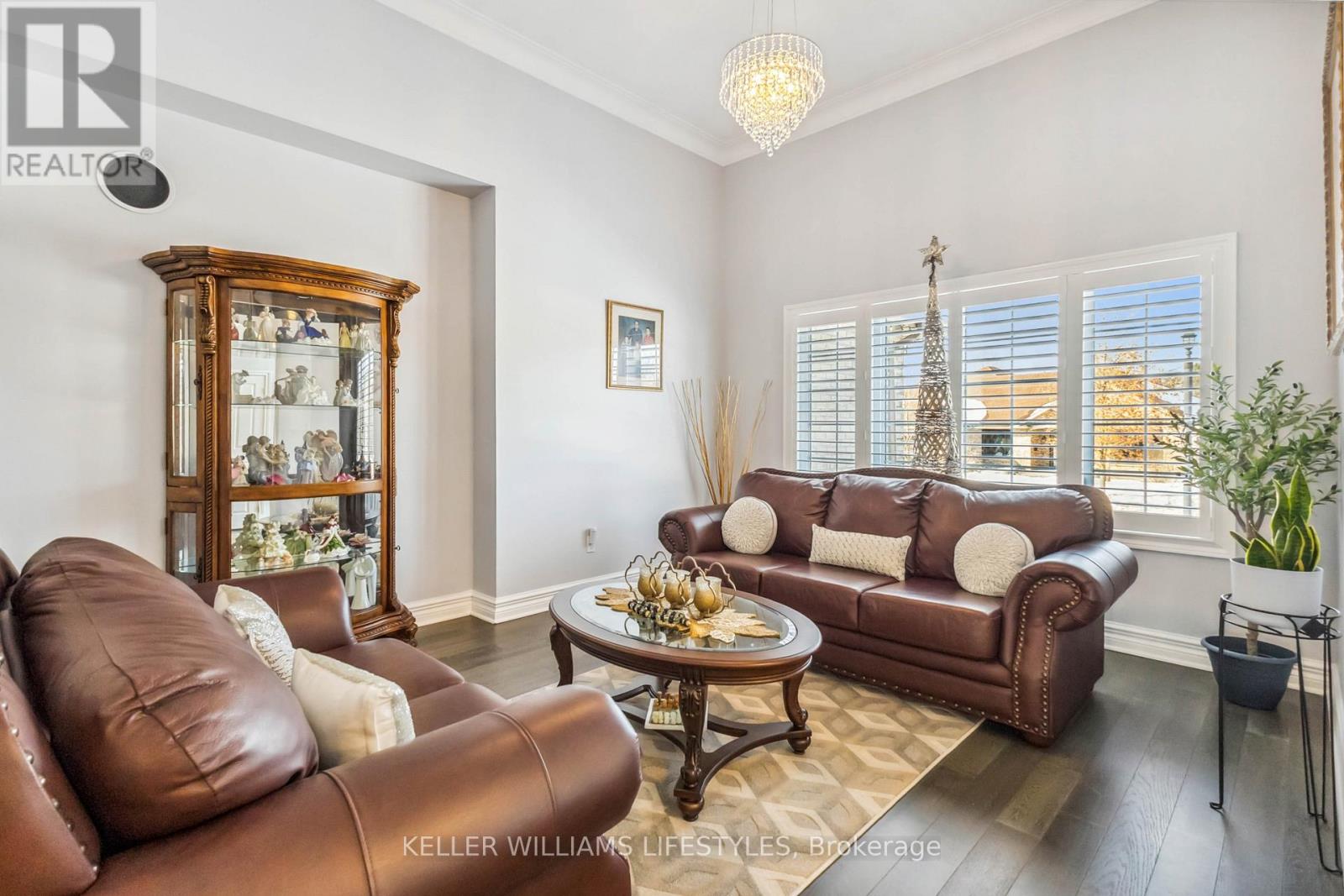 87 Sir James Court, Middlesex Centre (Arva), Ontario  N0M 1C0 - Photo 6 - X12080495