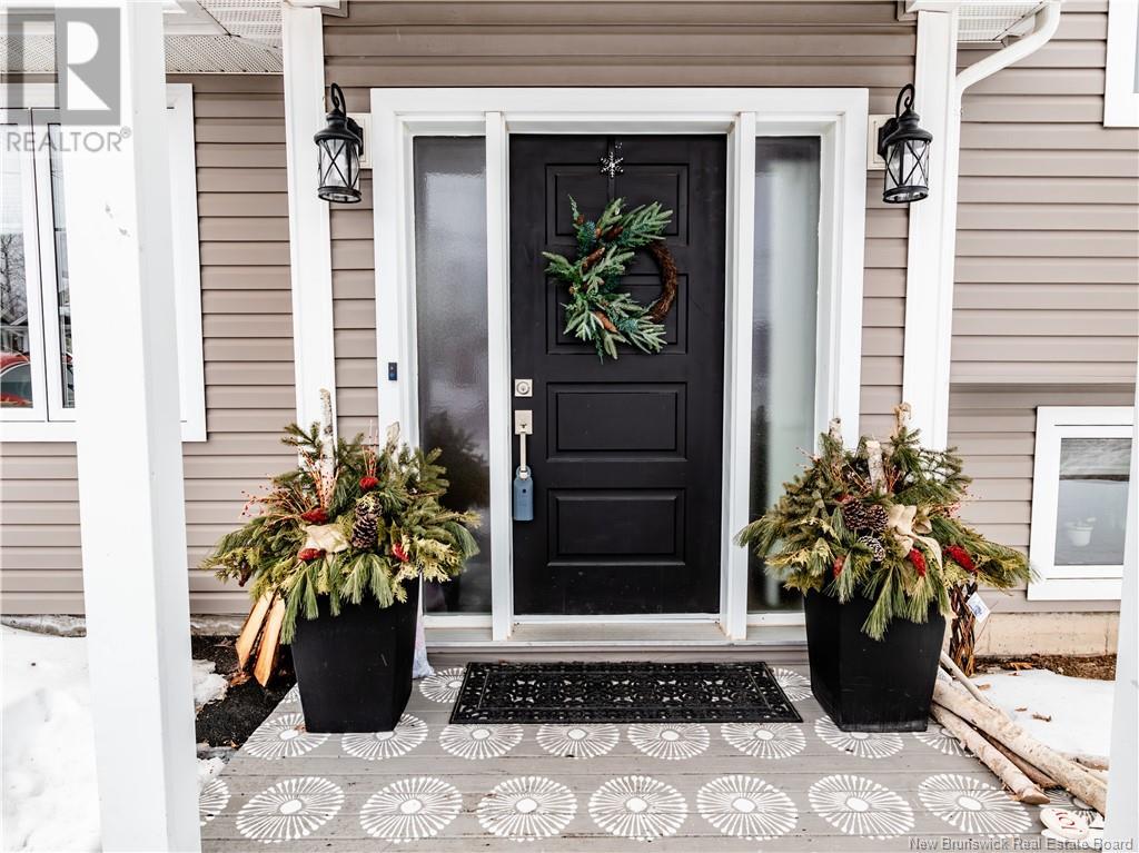 Property at 215 Chatellerault image 4