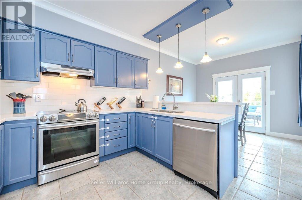 6 Carrington Place, Guelph, Ontario  N1G 5C4 - Photo 10 - X12080529