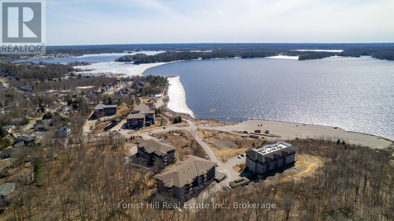 204 - 11b Salt Dock Road, Parry Sound, Ontario  P2A 3B6 - Photo 32 - X12080557