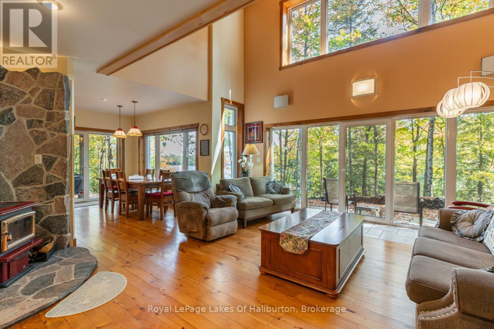 48 Russell Drive, Trent Lakes, Ontario  K0M 2A0 - Photo 17 - X12075615