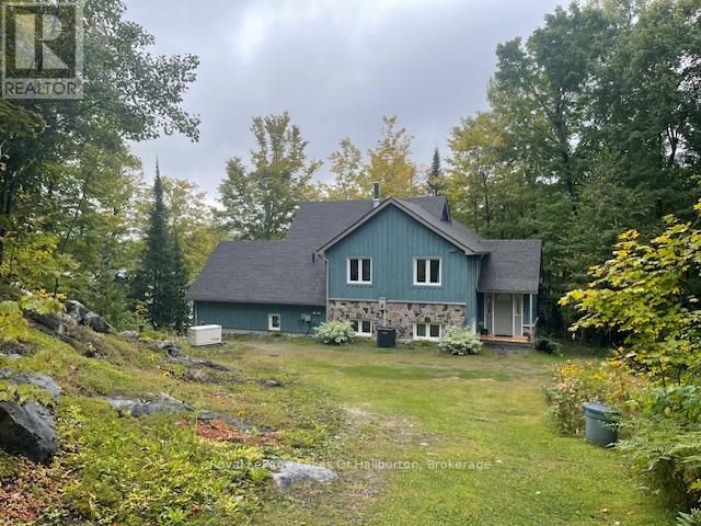 48 Russell Drive, Trent Lakes, Ontario  K0M 2A0 - Photo 3 - X12075615
