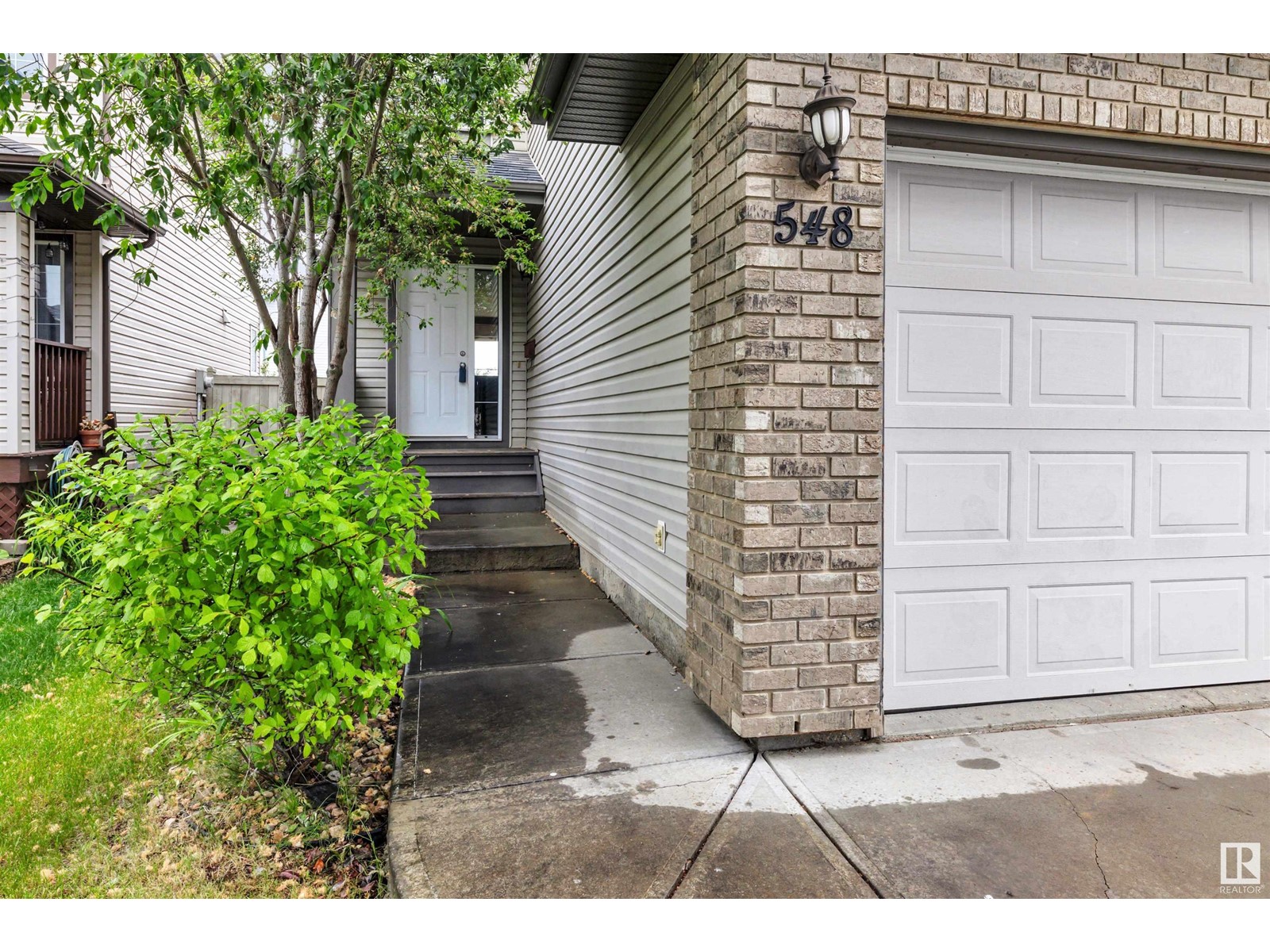 Property at 548 LEGER WY NW image 2