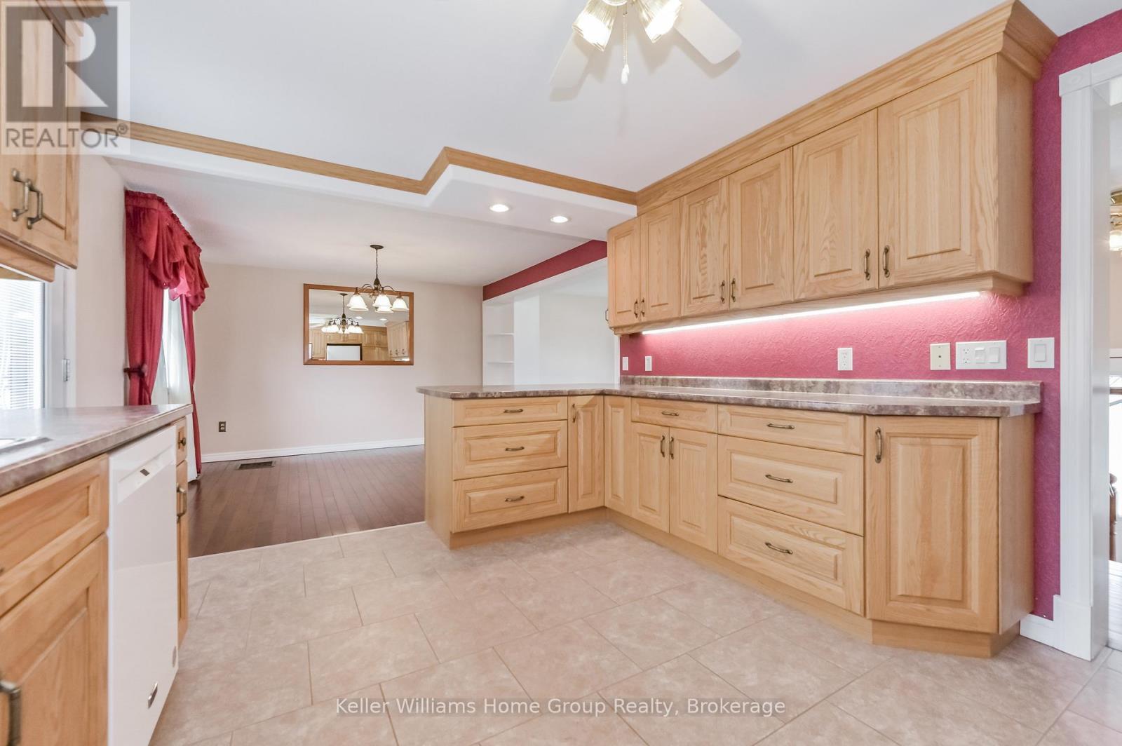 60 Brownlee Street S, South Bruce, Ontario  N0G 2S0 - Photo 23 - X12080568