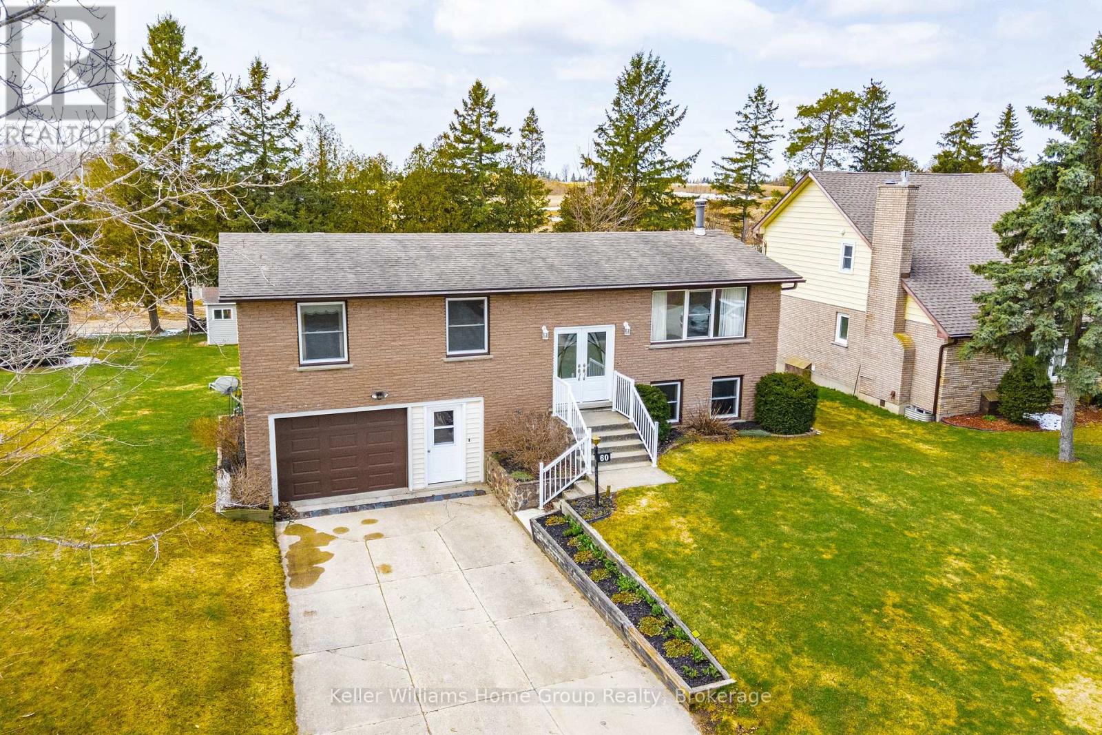60 Brownlee Street S, South Bruce, Ontario  N0G 2S0 - Photo 3 - X12080568