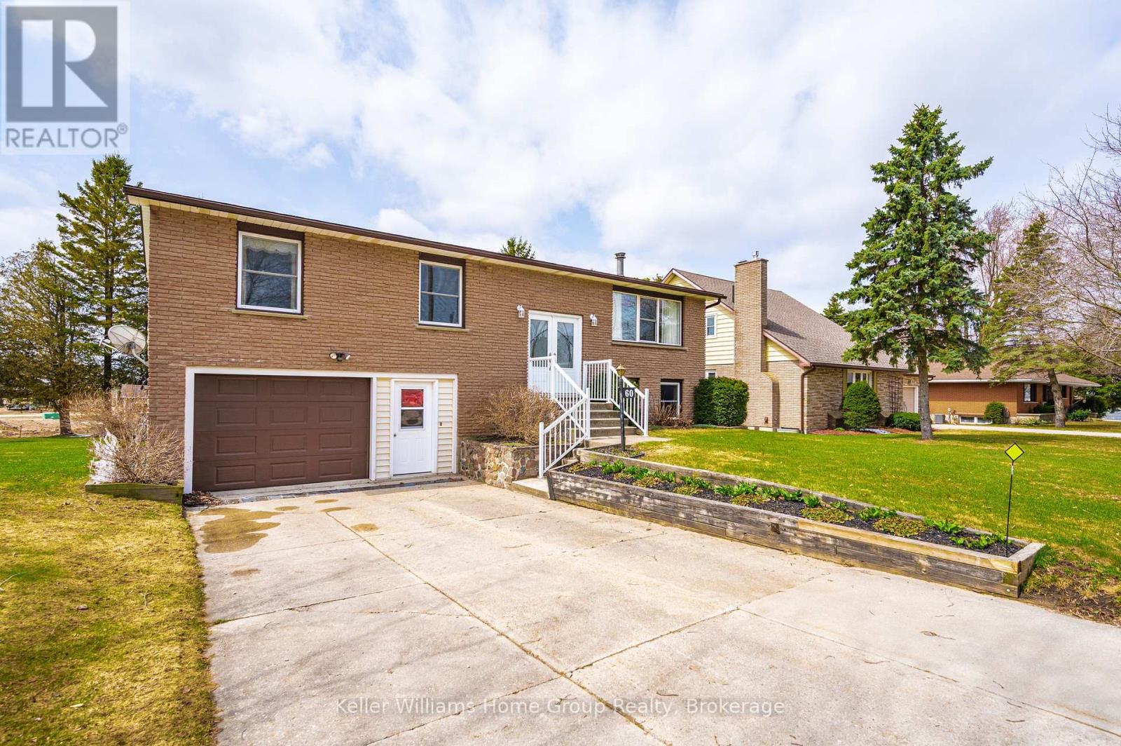 60 Brownlee Street S, South Bruce, Ontario  N0G 2S0 - Photo 5 - X12080568