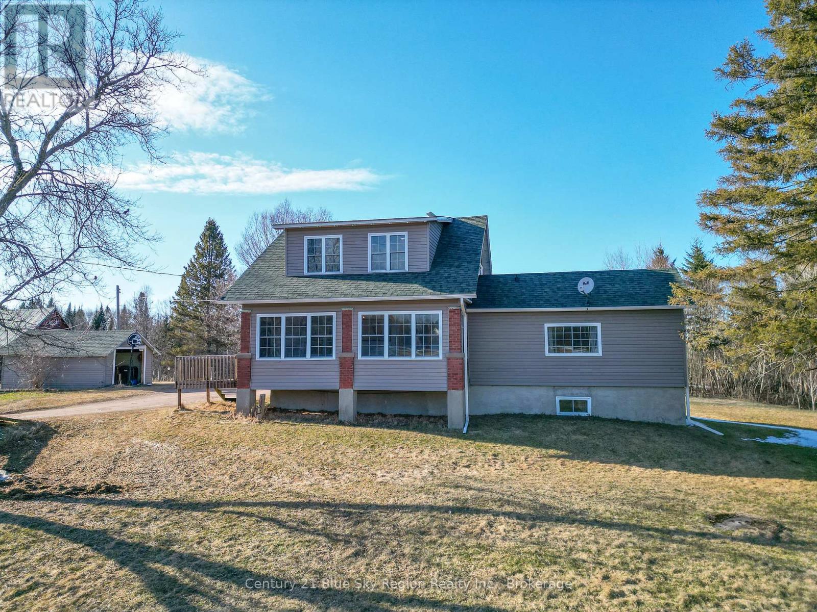 404 Highway 534, Powassan, Ontario  P0H 1Z0 - Photo 1 - X12080582