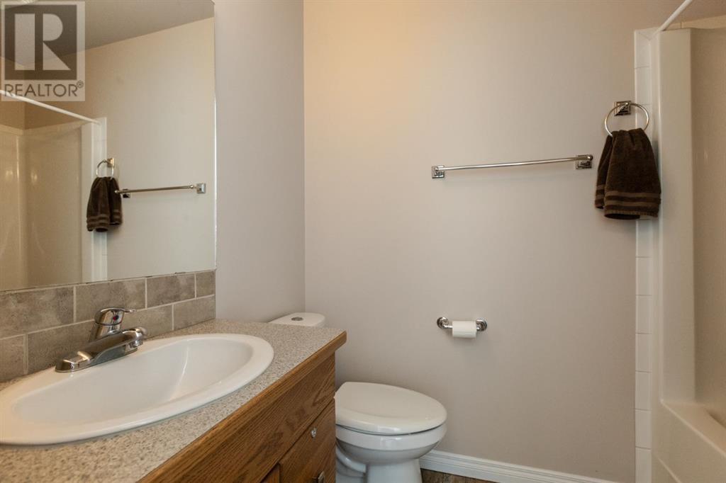 6440 Elmwood Way, Innisfail, Alberta  T4G 0A4 - Photo 13 - A2200923
