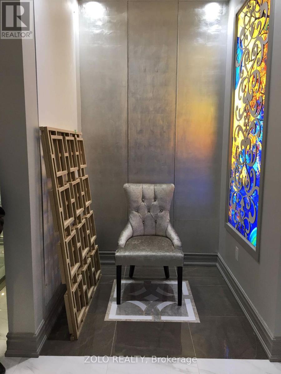 328 - 7250 Keele Street, Vaughan, Ontario L4K 1Z8 - Photo 5 - N12080581