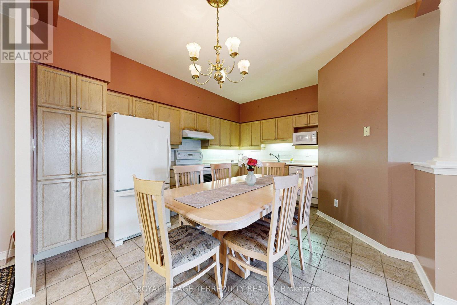 615 - 7373 Martin Grove Road, Vaughan, Ontario  L4L 9K1 - Photo 10 - N12080587