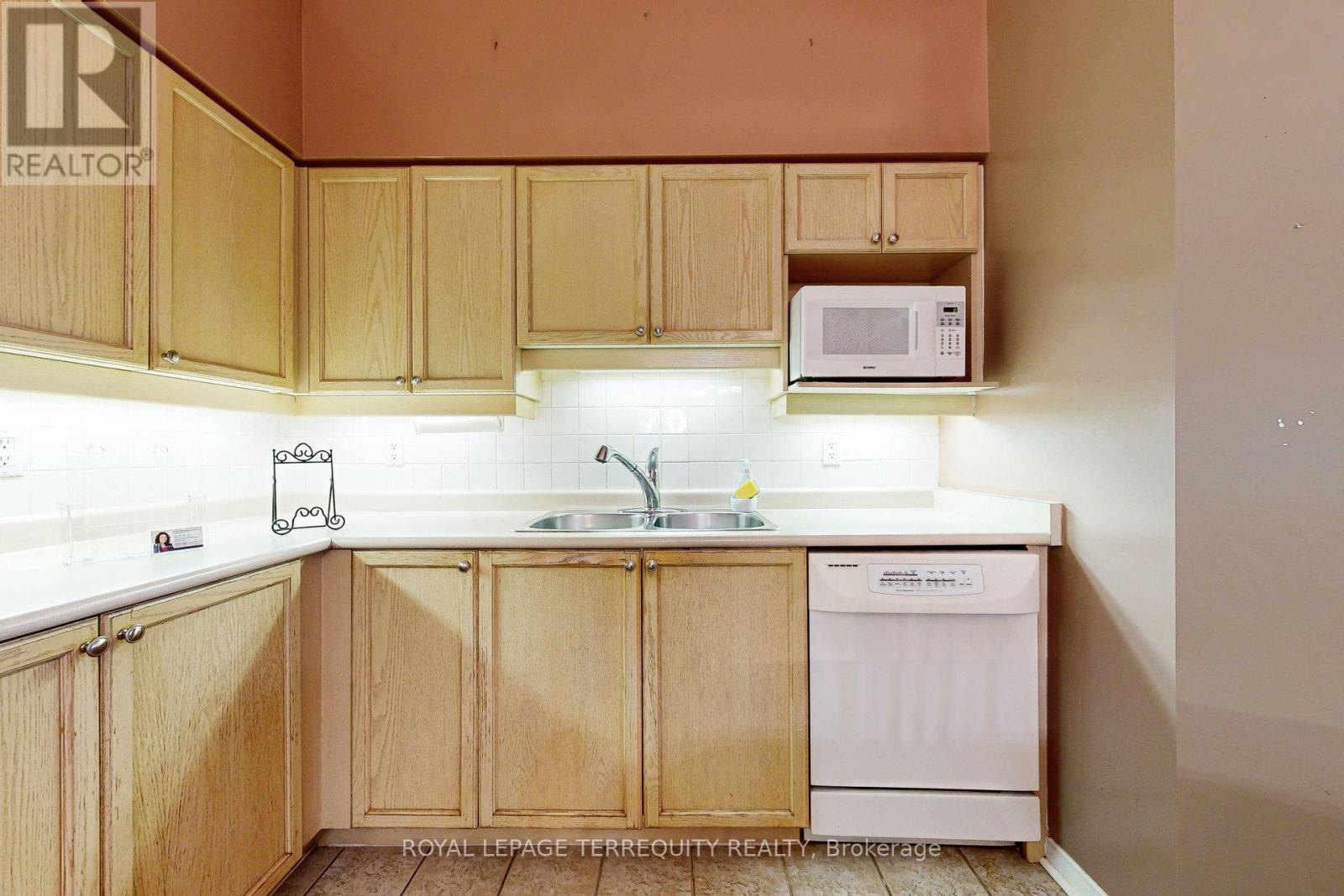 615 - 7373 Martin Grove Road, Vaughan, Ontario  L4L 9K1 - Photo 16 - N12080587