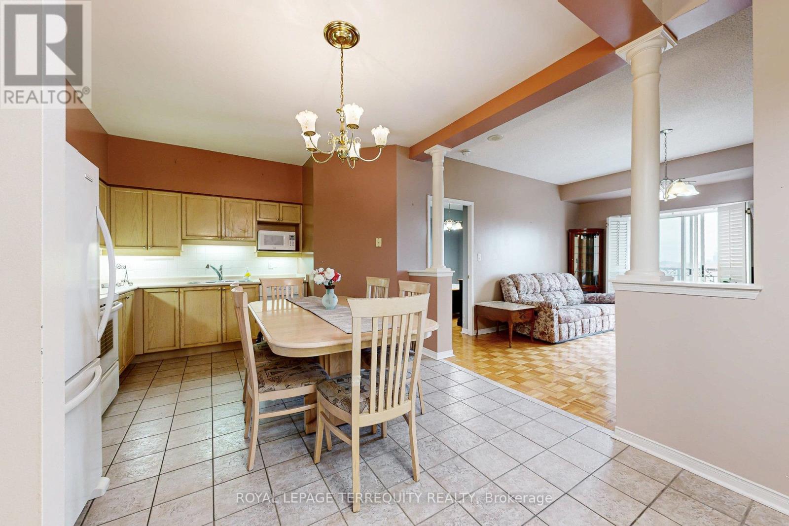 615 - 7373 Martin Grove Road, Vaughan, Ontario  L4L 9K1 - Photo 9 - N12080587