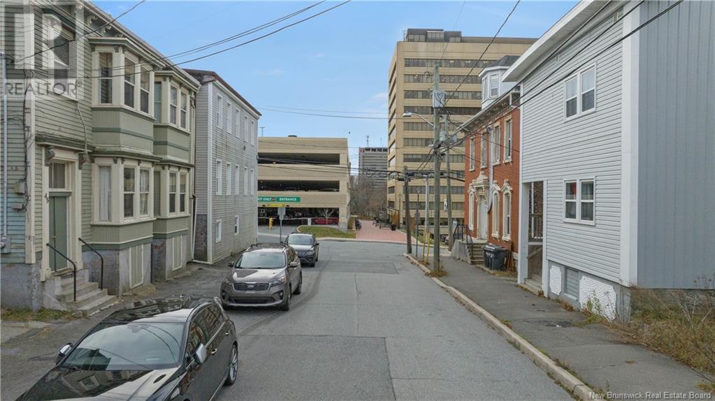 Property at 48 Elliott Row image 3
