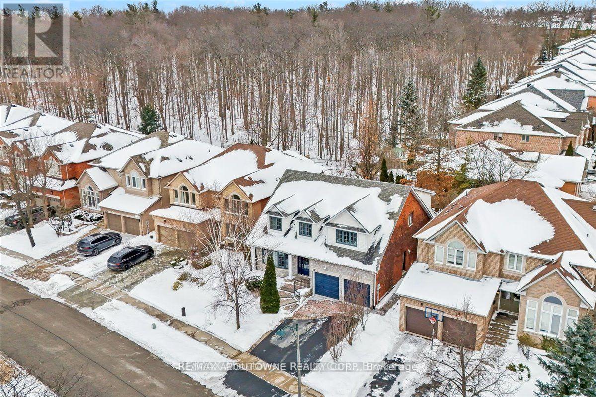 Property at 1426 CREEKWOOD TRAIL S image 3