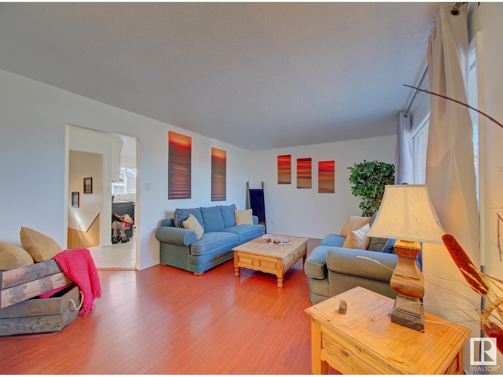 Property at 8929 94 AV image 1