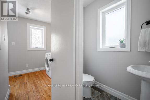 21 Sherwood Crescent, South Huron (Exeter), Ontario  N0M 1S1 - Photo 18 - X12073162