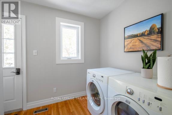 21 Sherwood Crescent, South Huron (Exeter), Ontario  N0M 1S1 - Photo 19 - X12073162