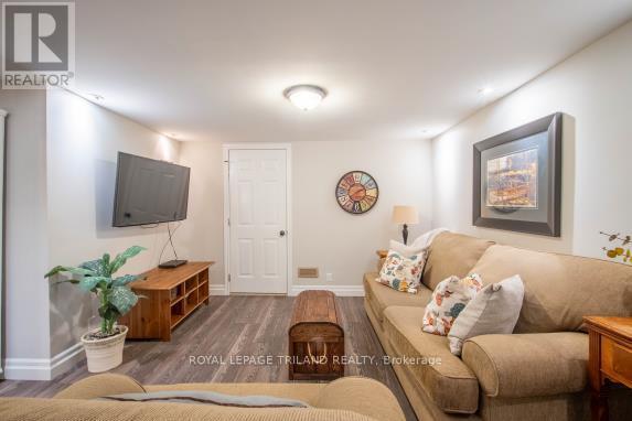 21 Sherwood Crescent, South Huron (Exeter), Ontario  N0M 1S1 - Photo 23 - X12073162