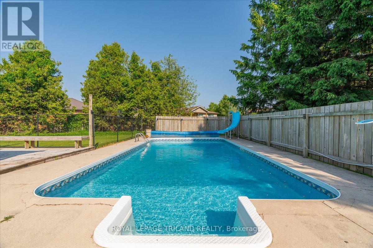 21 Sherwood Crescent, South Huron (Exeter), Ontario  N0M 1S1 - Photo 41 - X12073162