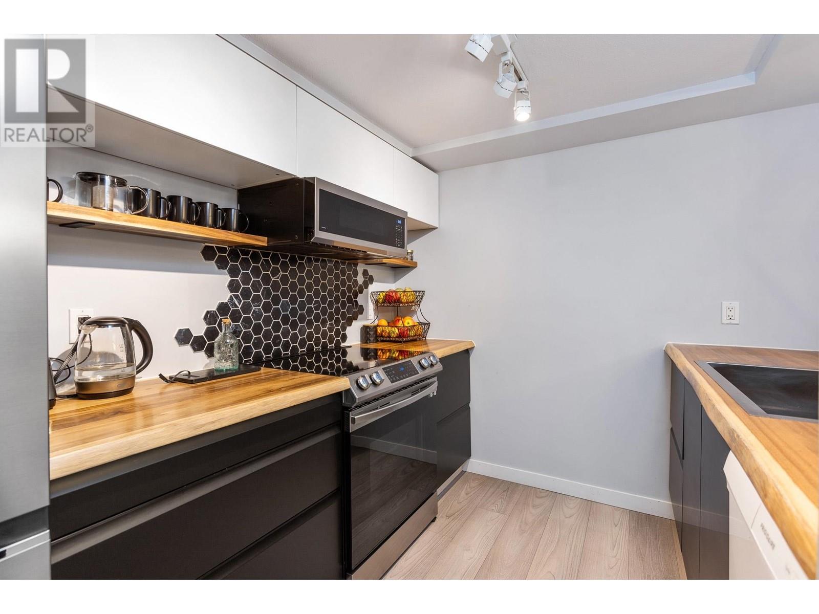 11 385 Ginger Drive, New Westminster, British Columbia  V3L 5L6 - Photo 7 - R2989751