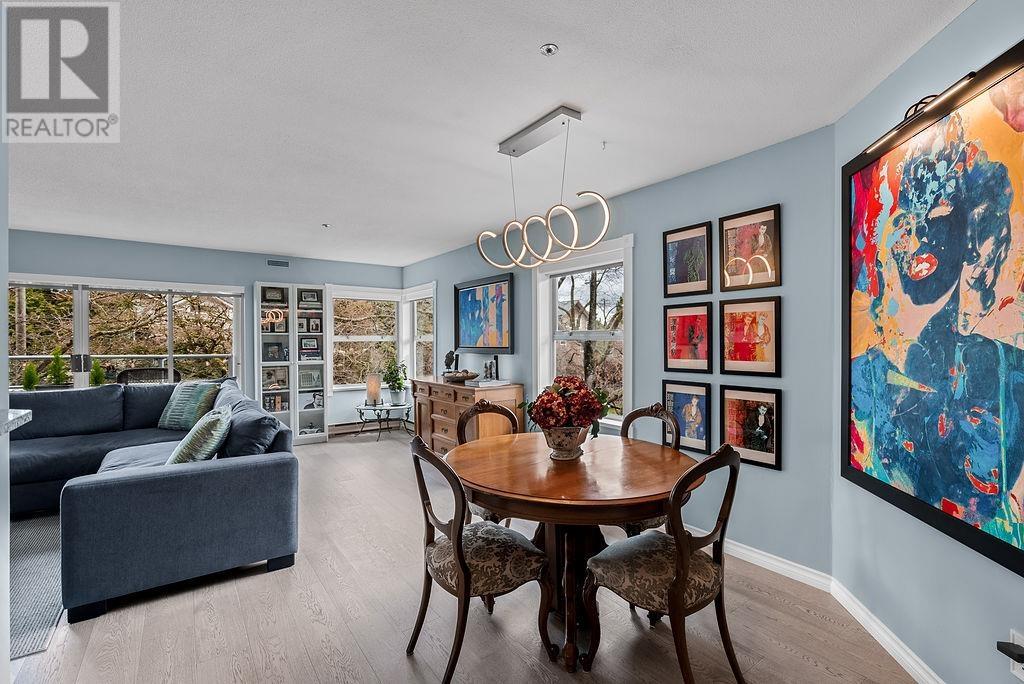 305 668 W 16 AVENUE, vancouver, British Columbia