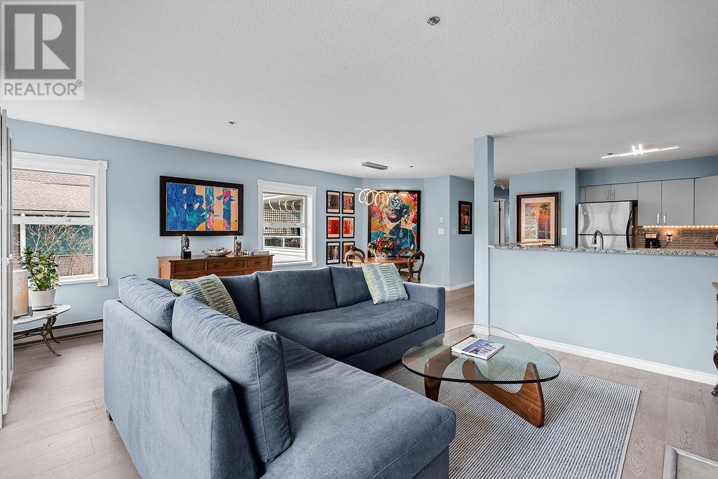 305 668 W 16 Avenue, Vancouver, British Columbia  V5Z 1S6 - Photo 4 - R2989752