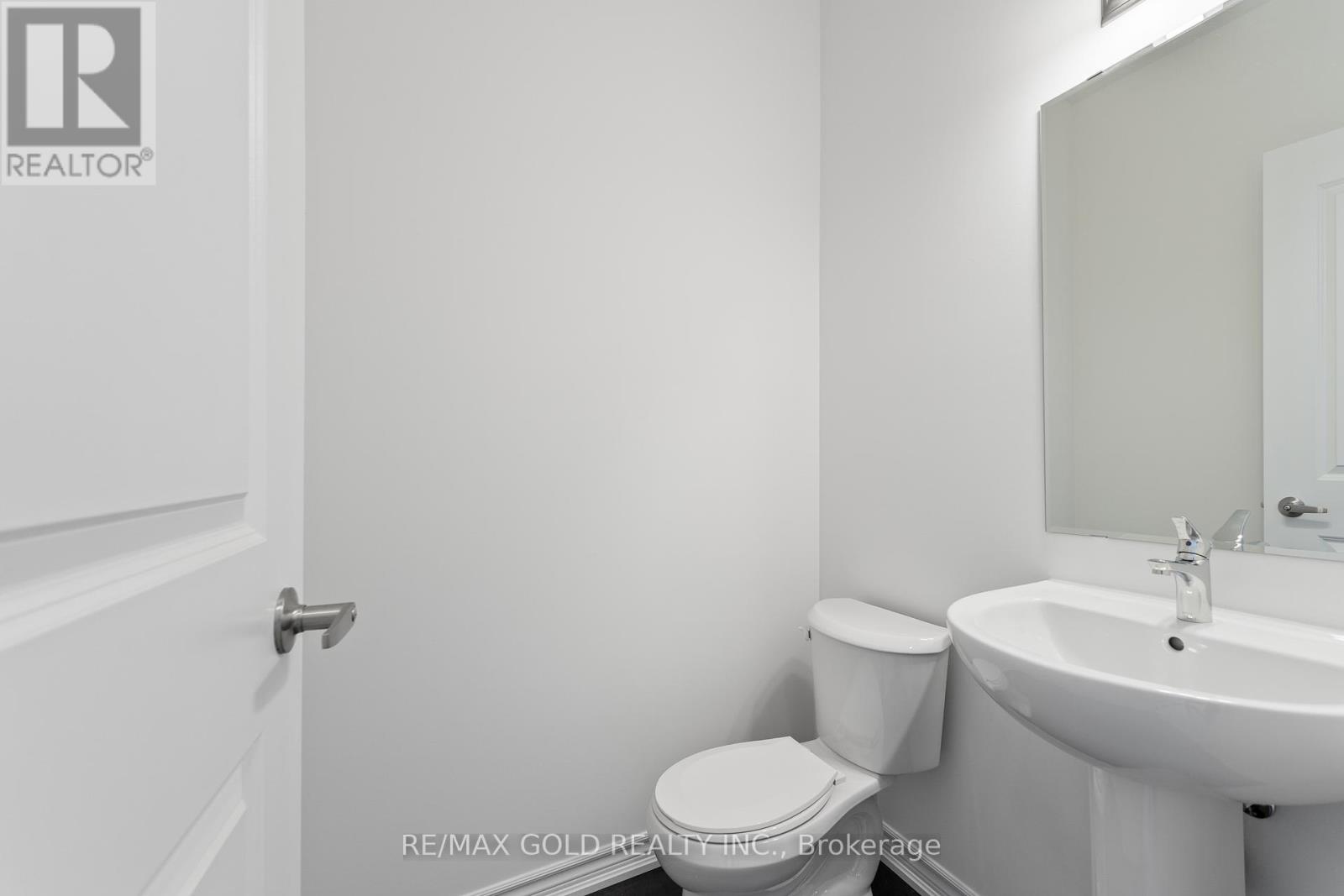 Property at 93 MOLOZZI STREET image 3