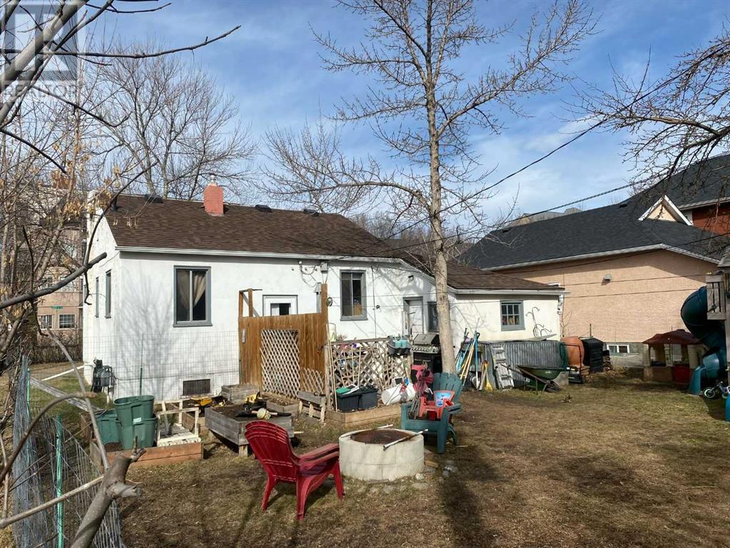 Property at 1402 Centre A Street NE image 5