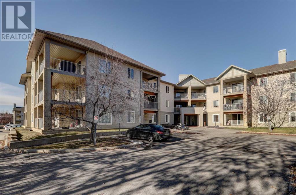 Property at 117, 3000 Citadel Meadow Point NW image 4