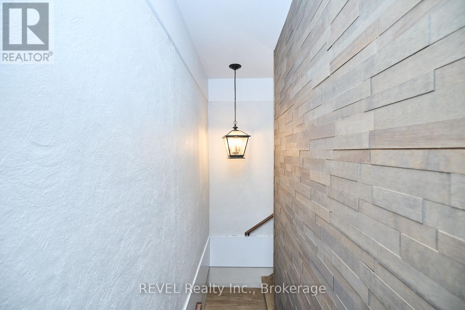 9695 Grassy Brook Road, Niagara Falls (Schisler), Ontario  L0S 1K0 - Photo 30 - X12080854