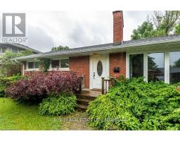 16 STRATHMORE ROAD, St. Catharines, Ontario