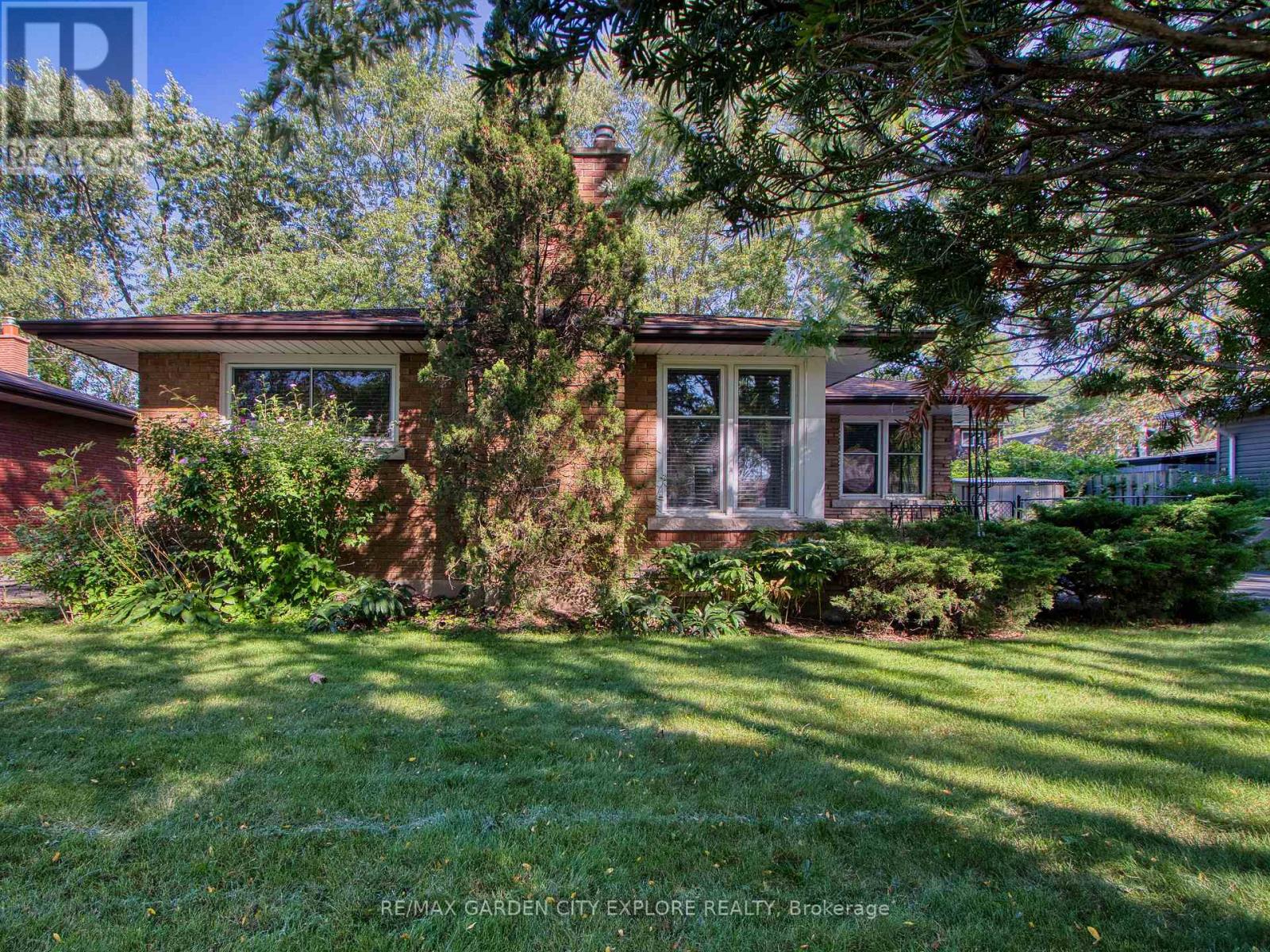 Property at 101 MASTERSON DRIVE image 3