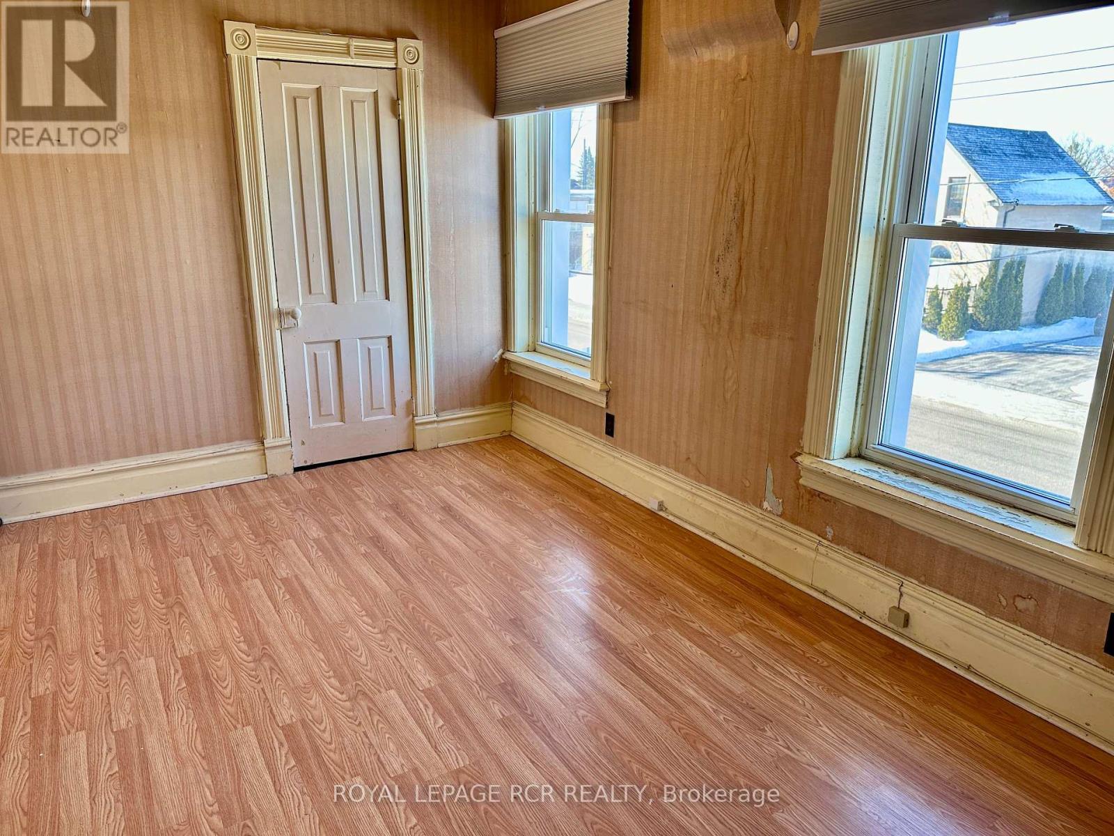 641 10th Avenue, Hanover, Ontario  N4N 2P6 - Photo 35 - X11823001