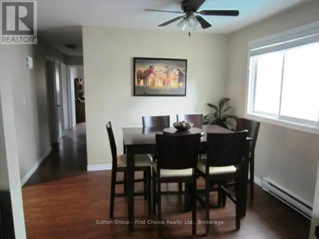 228 Queen Street, Stratford, Ontario  N5A 4P1 - Photo 7 - X11932770