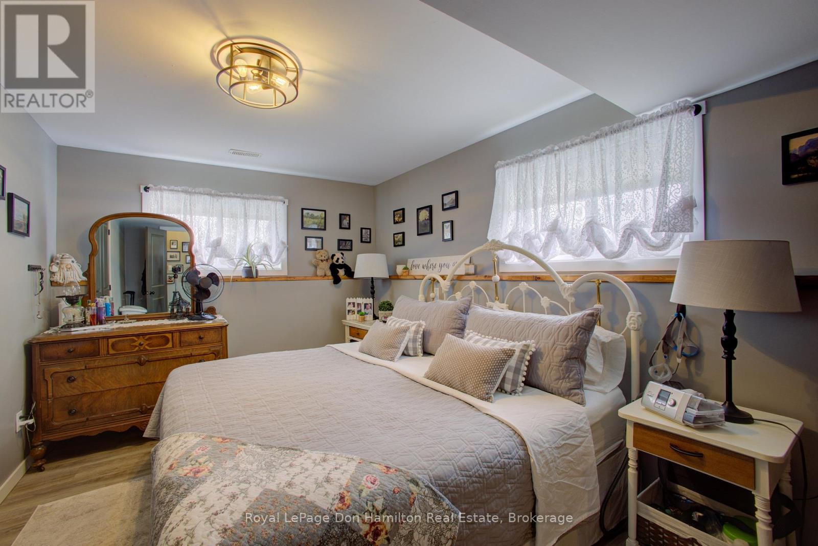 336 Turnberry Street, North Huron, Ontario  N0G 2W0 - Photo 37 - X12080959