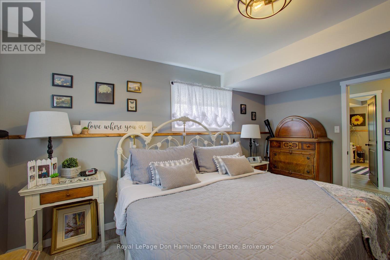 336 Turnberry Street, North Huron, Ontario  N0G 2W0 - Photo 38 - X12080959