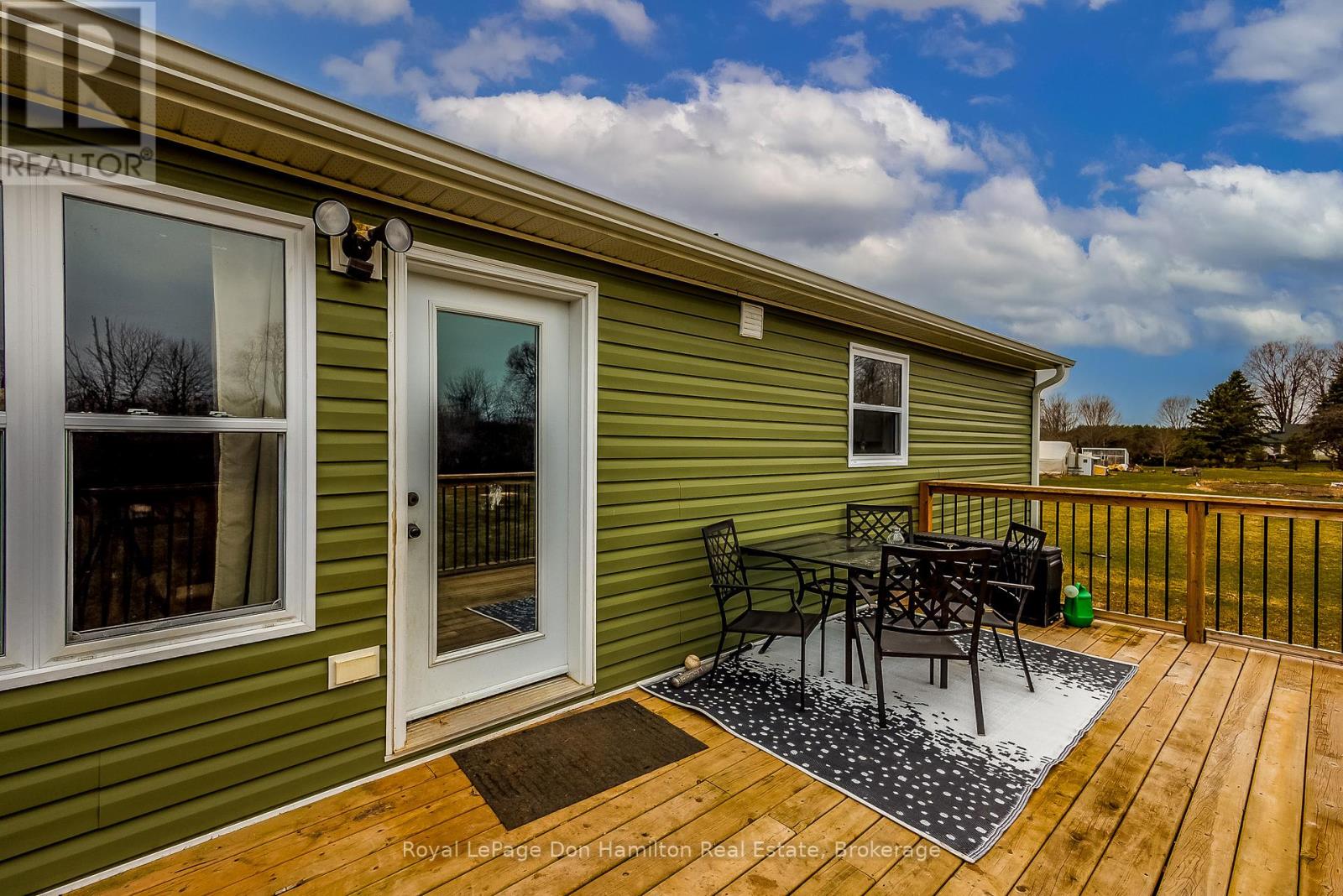 336 Turnberry Street, North Huron, Ontario  N0G 2W0 - Photo 45 - X12080959